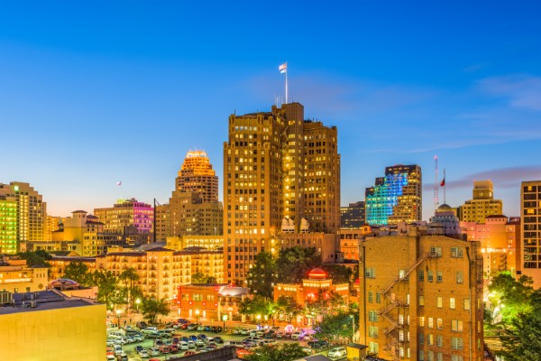 San Antonio, Texas - City Skyline